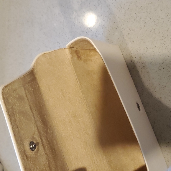 🤍 Michael Kors Glasses Hard Case - Picture 5 of 6